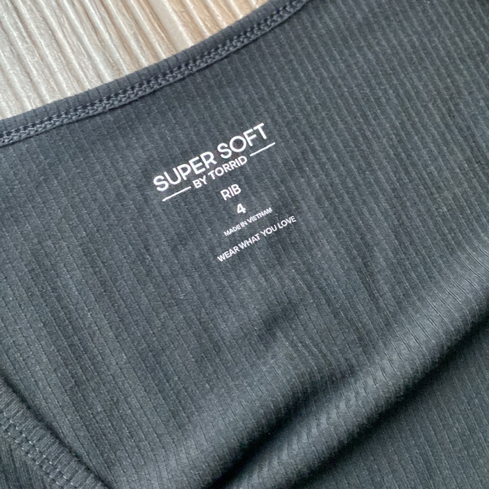 Torrid Ribbed Surplice Top - Picture 5 of 5
